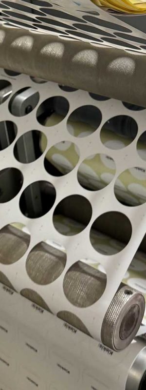 Etikečių išlupimas